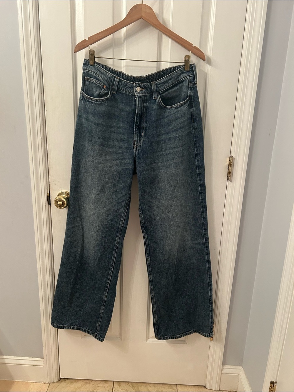 High-Rise Wide Leg Jeans in Dark Blue